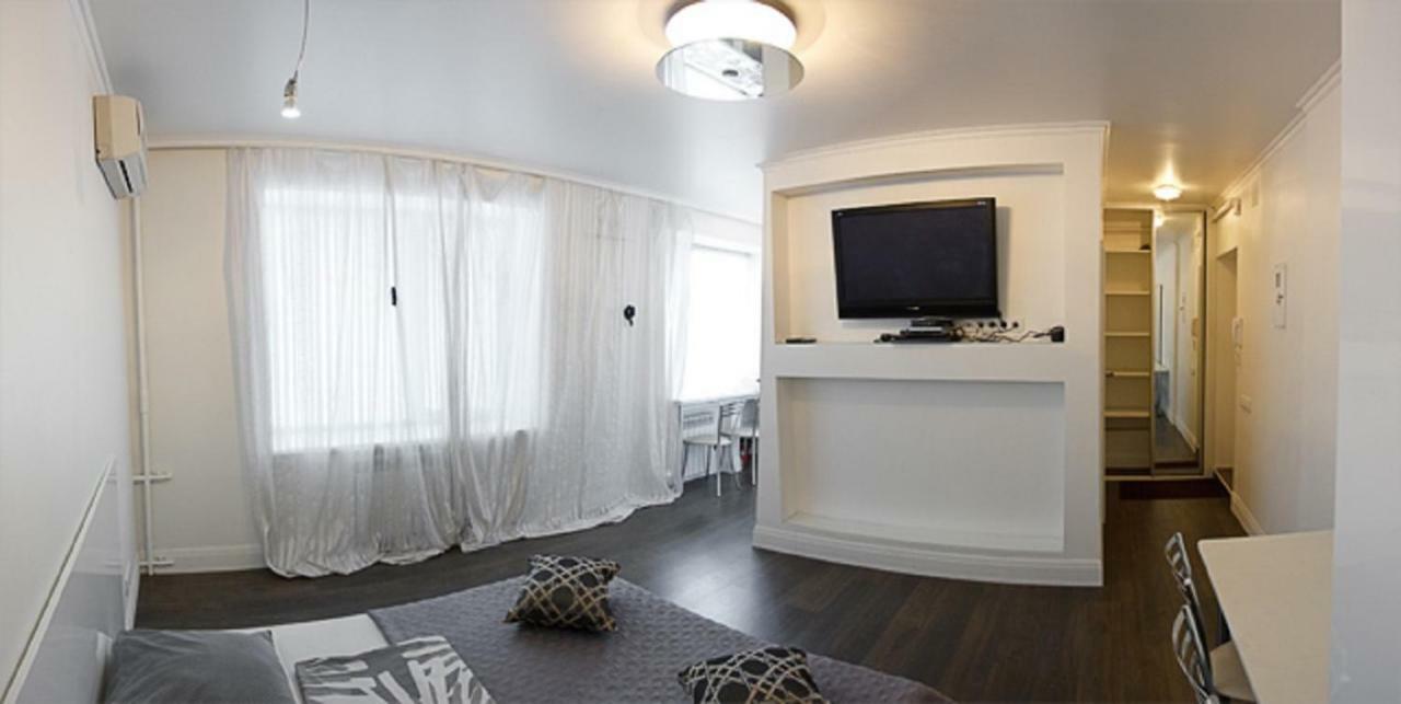 Great Studio Near The Pechersk Киев Экстерьер фото